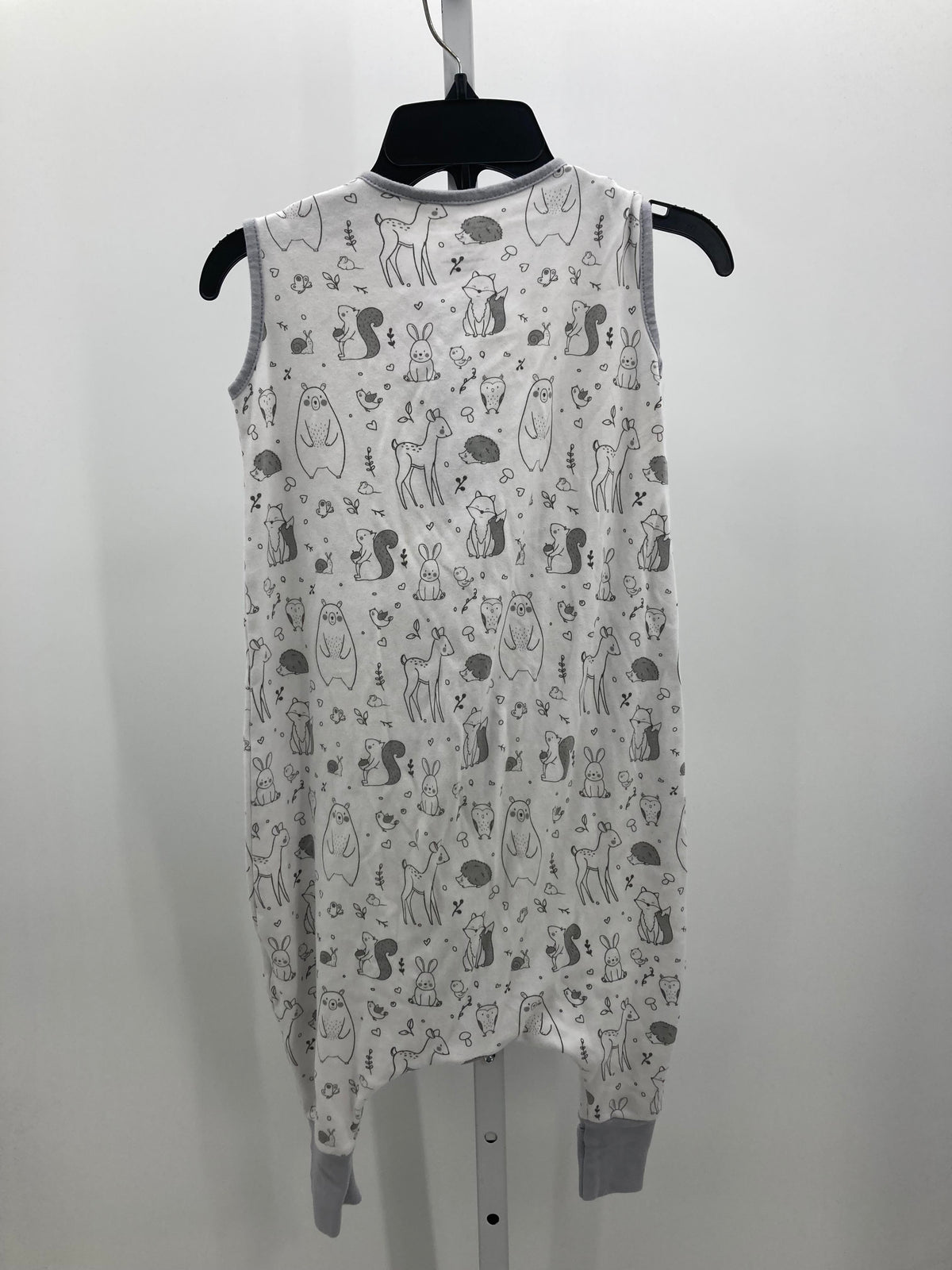 GREY ANIMALS ZIP KNIT.