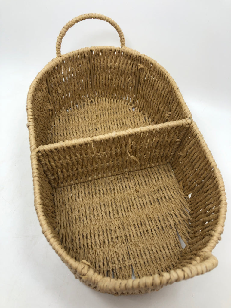 DIVIDED WICKER BASKET W/HANDLES.