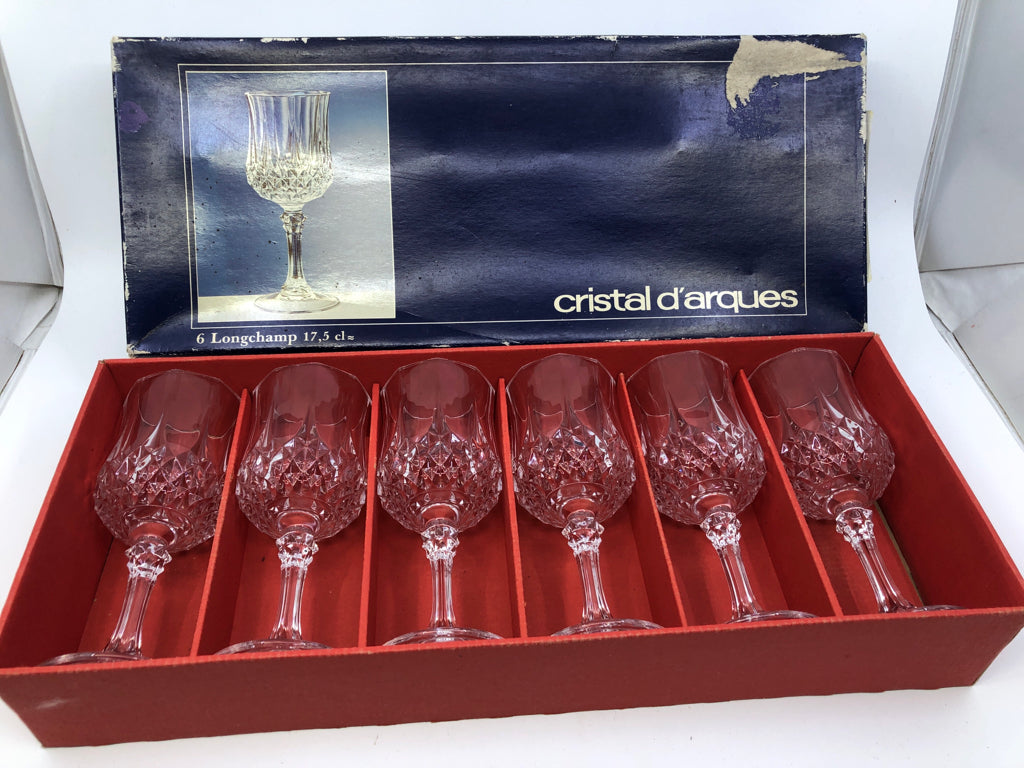 6 NIB TALL LONGCHAMP GLASSES.