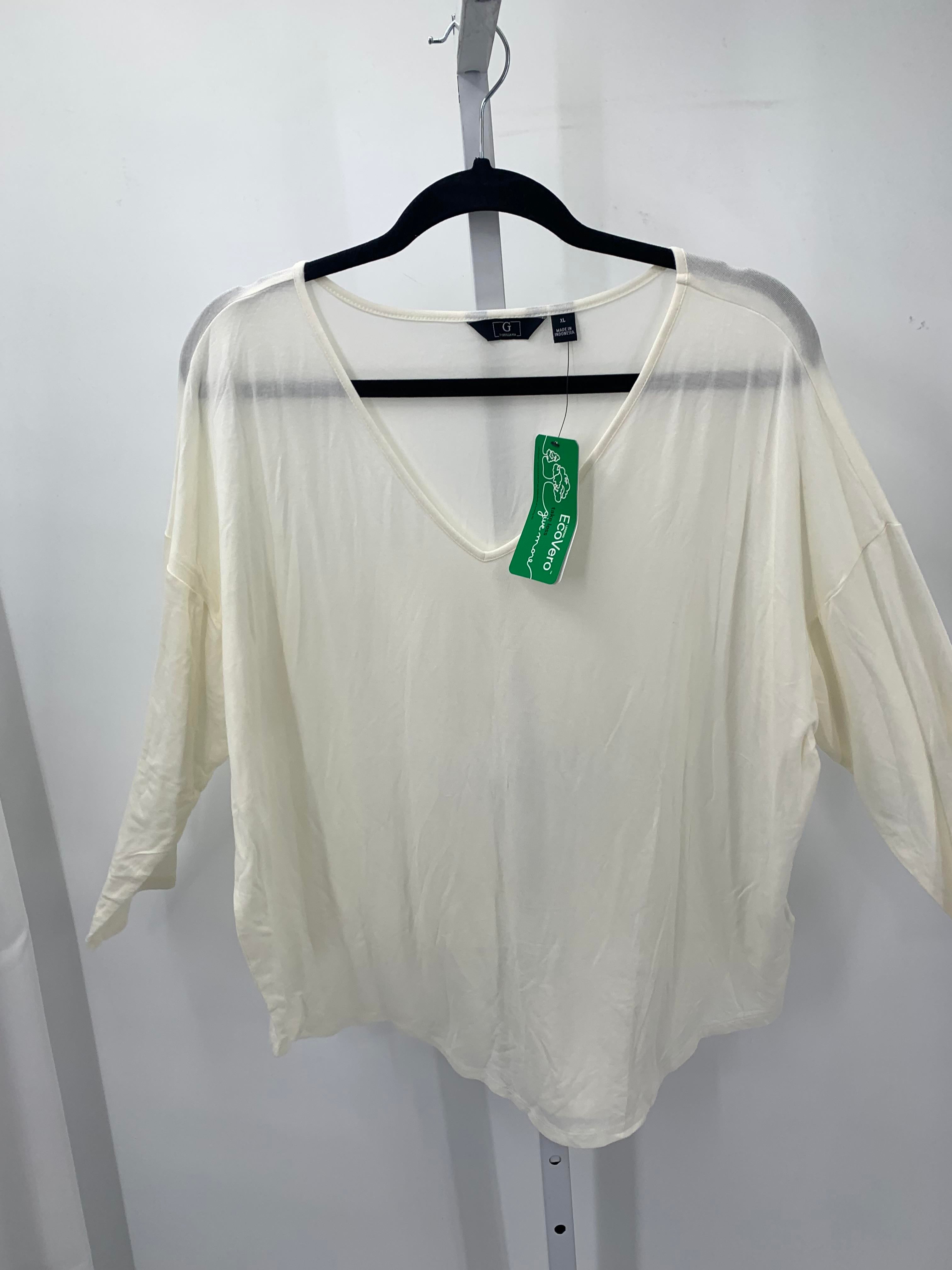 Size Extra Large Misses 3/4 Sleeve Shirt