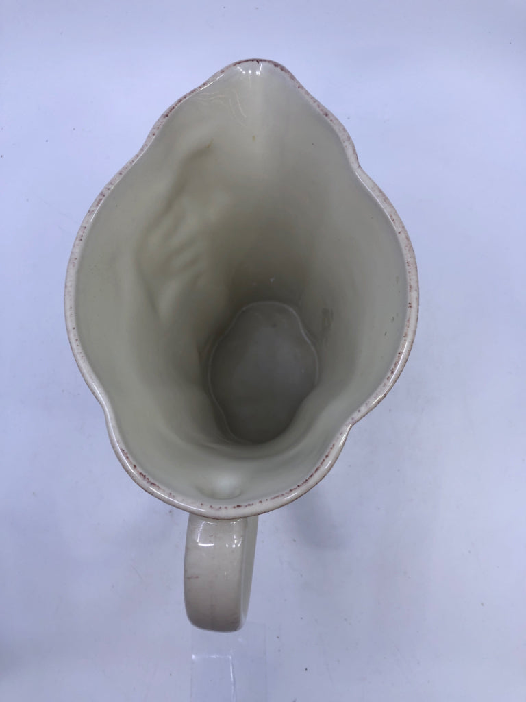 CERAMIC OVAL PITCHER.
