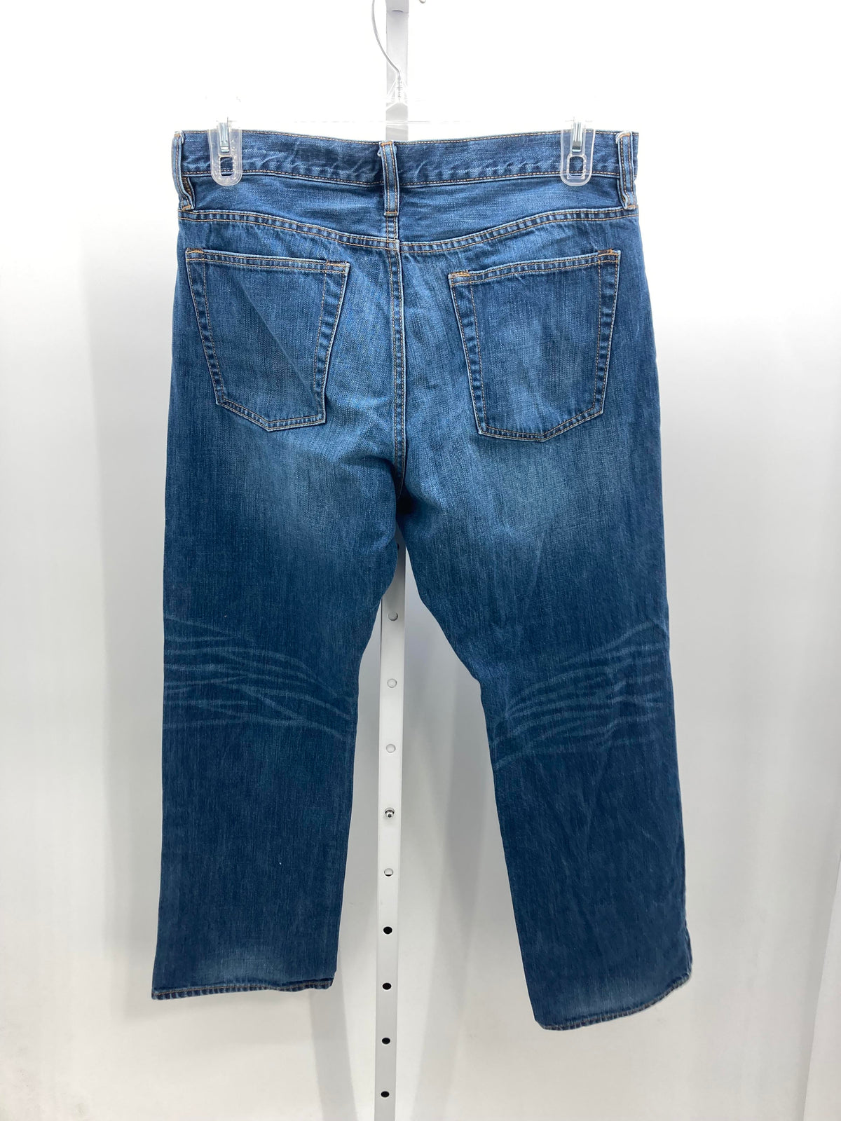 STANDARD FIT DENIM