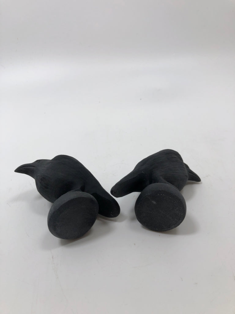 2 MINI CROW FIGURINES.