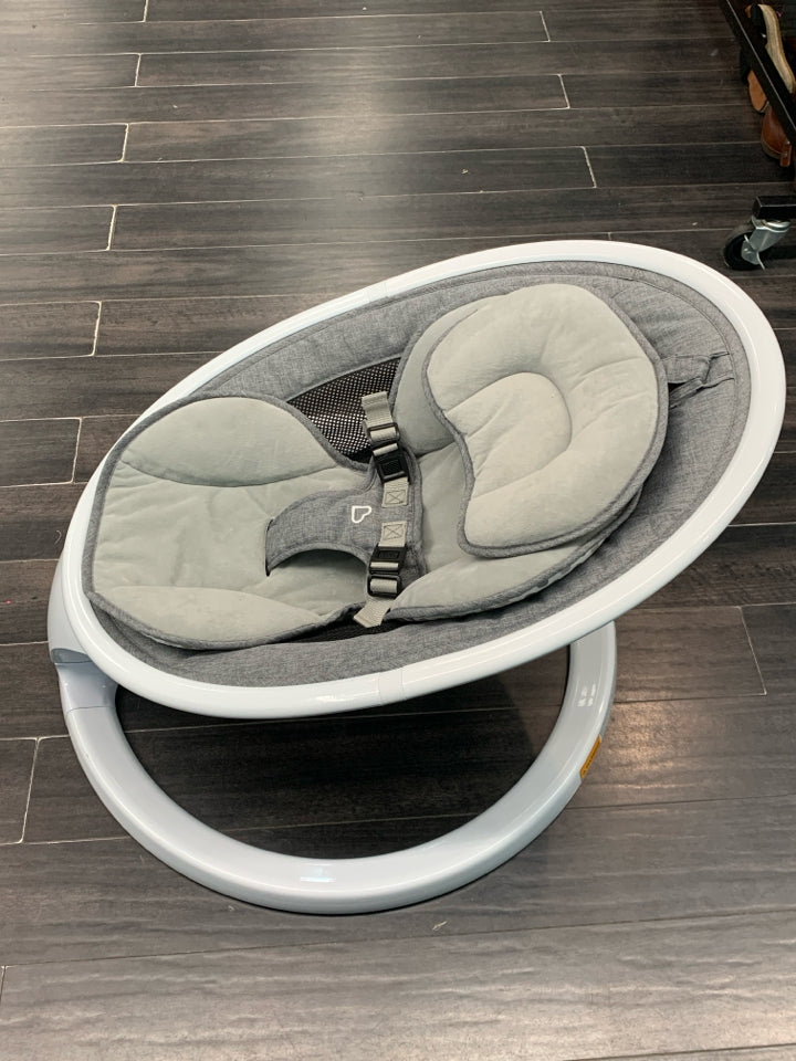 Munchkin Bluetooth Baby Swing