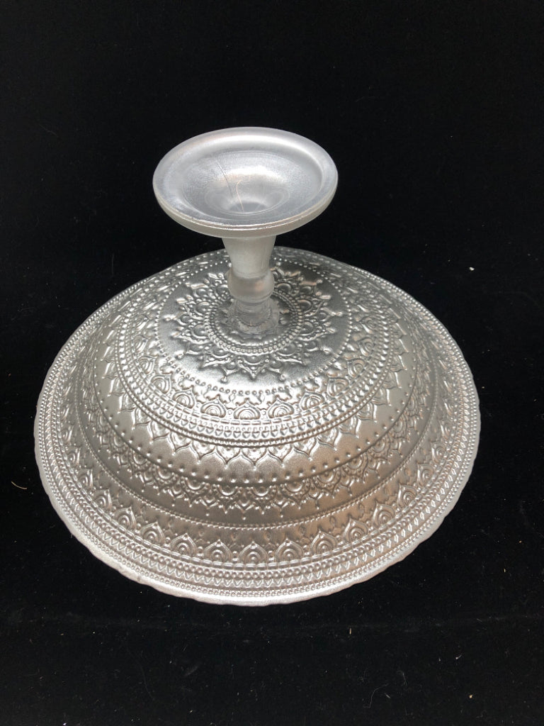 MANDALA EMBOSSED PEDESTAL BOWL.
