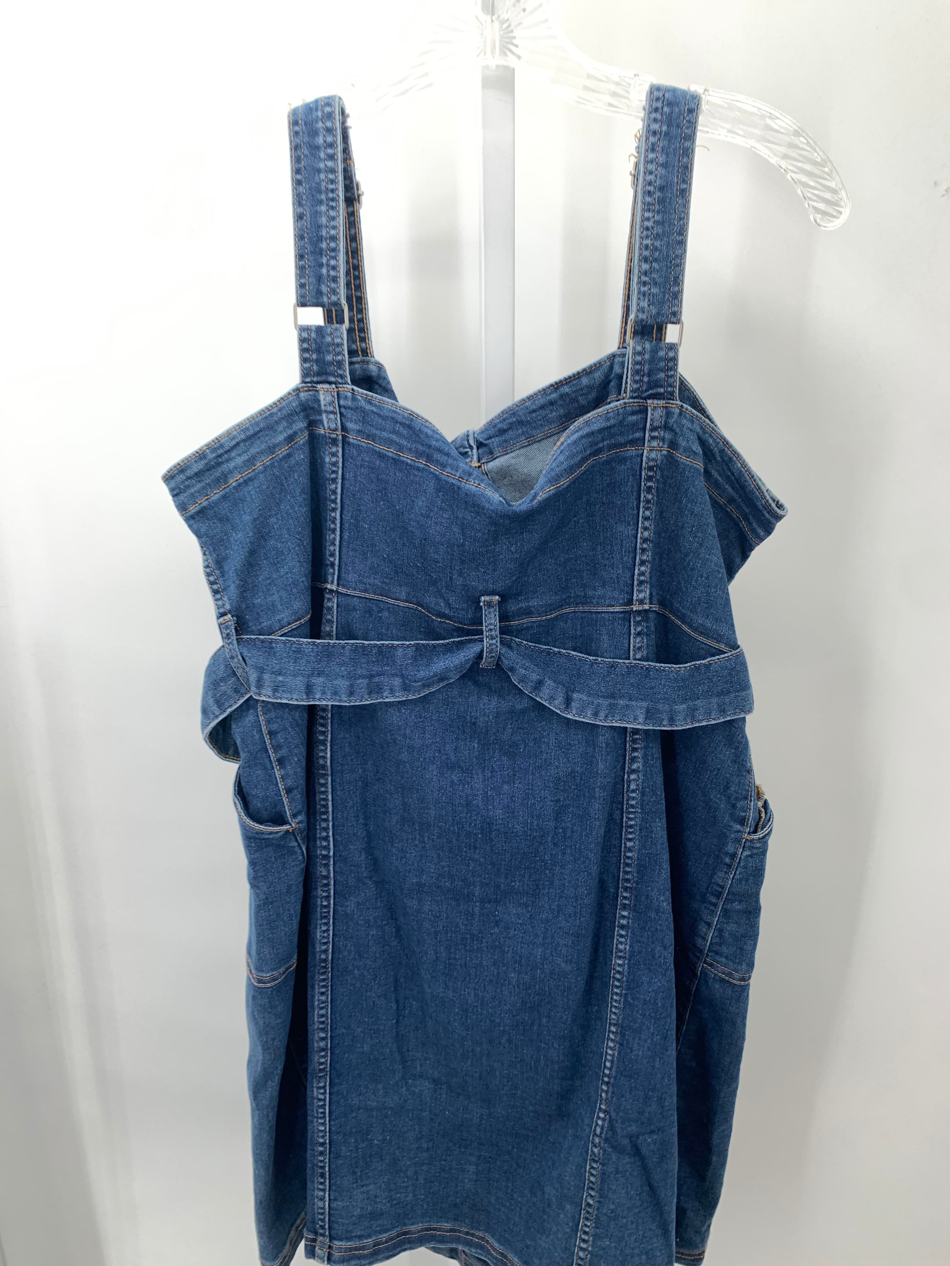 Divided Size Extra Large Juniors Jumper