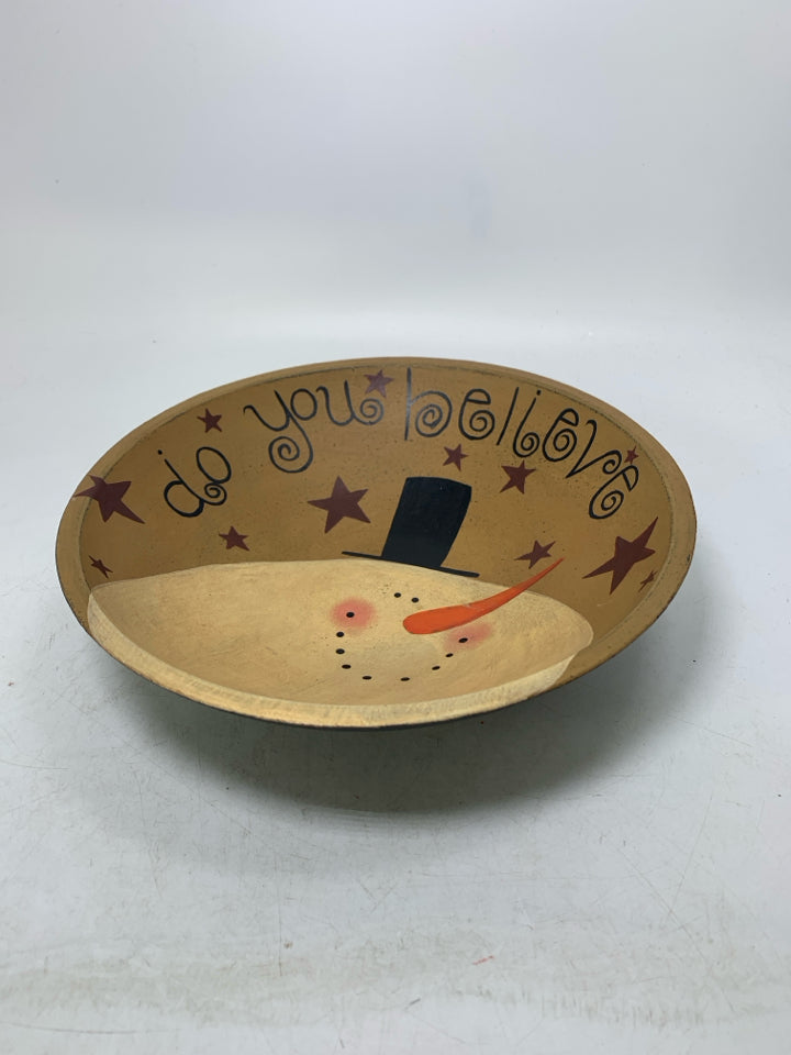 YELLOW DO YOU BELIEVE LARGE SNOWMAN FACE BOWL PRIMITIVE STYLE.