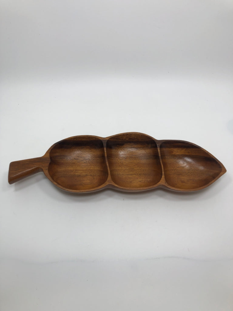 VTG MAYAWOOD 3 SECTION DIVIDED SERVING TRAY.