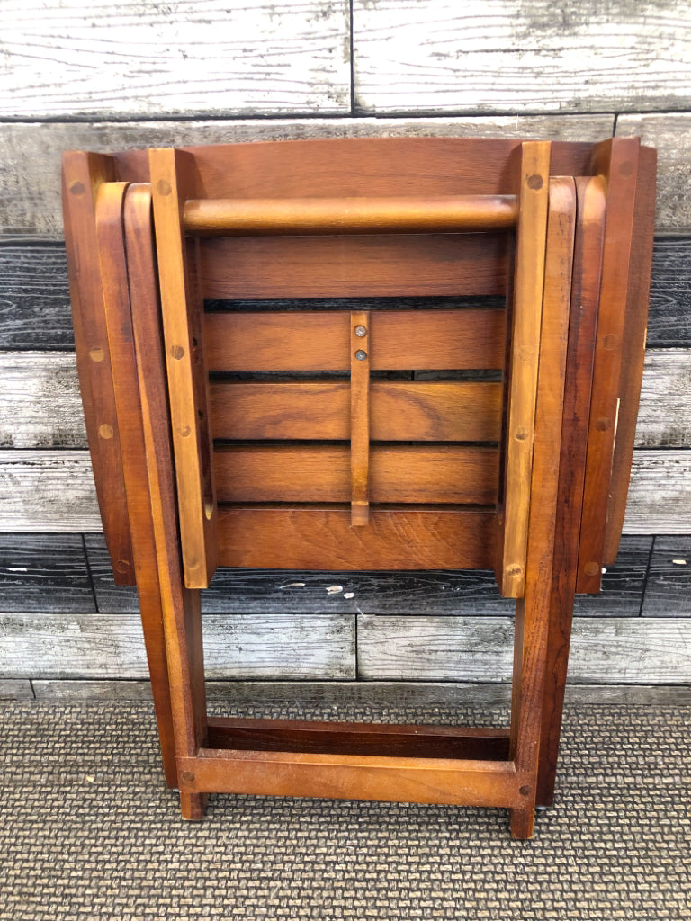 DARK WOOD SMALL FOLDING SHOWER STOOL.