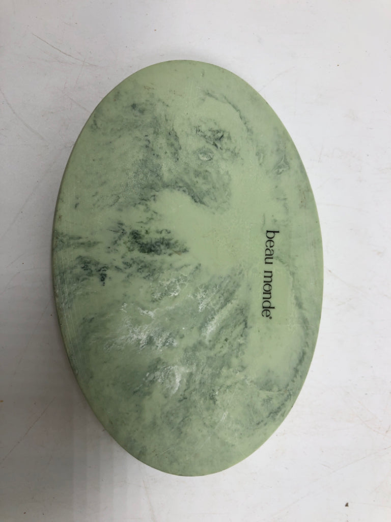 BEAU MONDE GREEN MARBLED SOAP HOLDER.