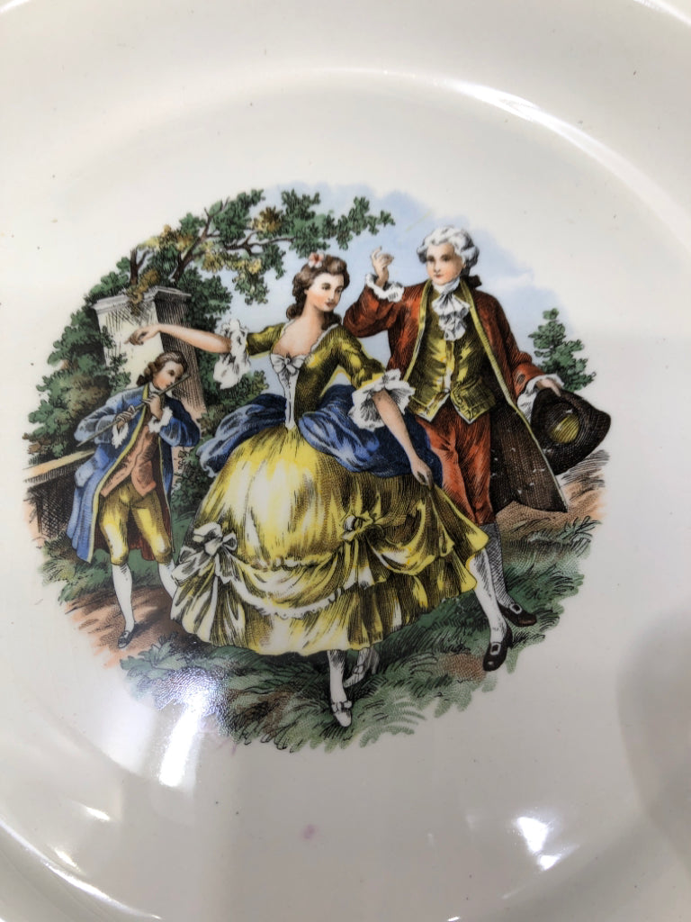 8PC VTG DESSERT PLATES W/PIE PLATE AND SERVER.