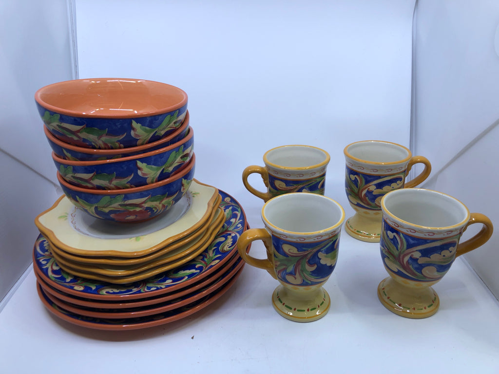 16PC SVC 4- VILLA DELLA LUNA DISH SET W/BOOK.