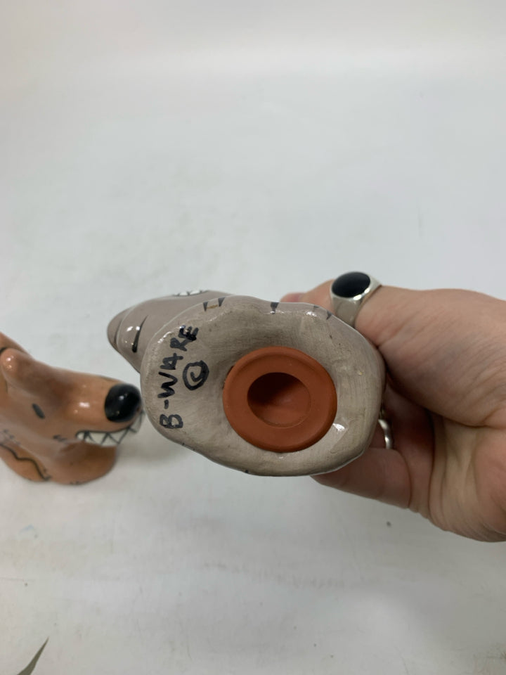 VTG B WARE POTTERY CAT/DOG SALT & PEPPER SHAKERS.