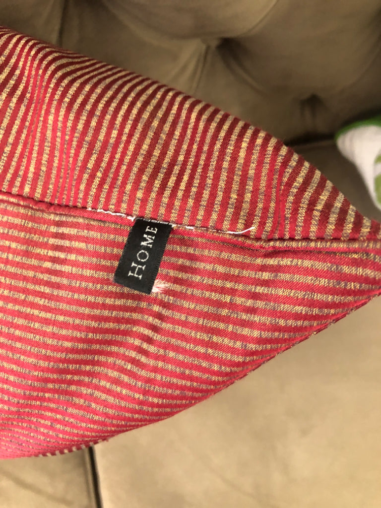 RED PILLOW STRIPED W/GOLD.