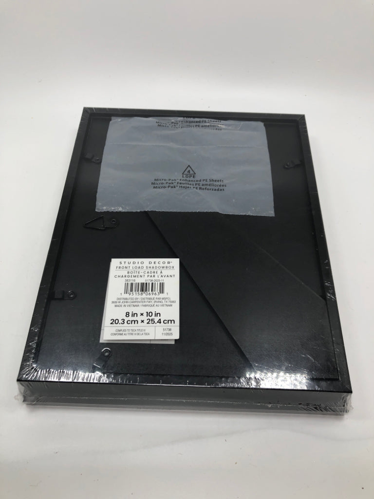 NIP BLACK SHADOWBOX.