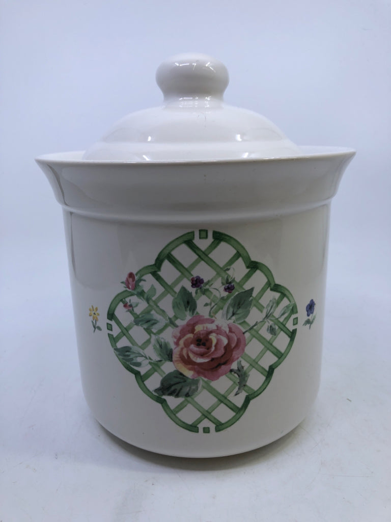 FLORAL DESIGN COVERED CANISTER.