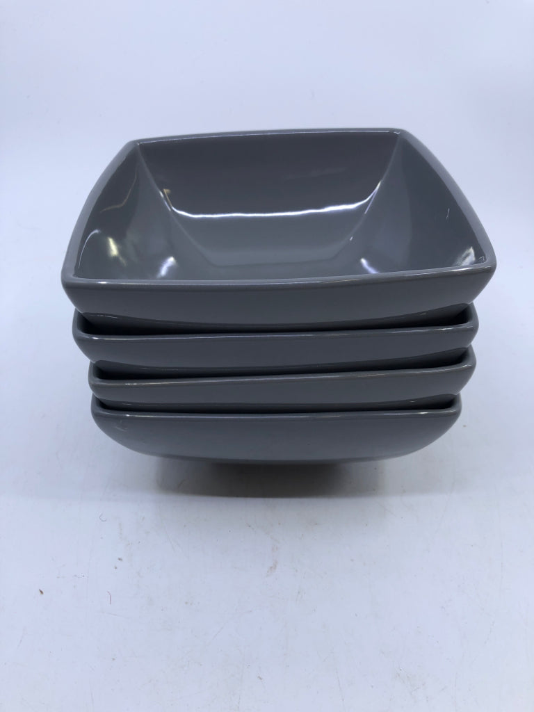 12 PC SVC 4 SQUARE PLATES + BOWLS.