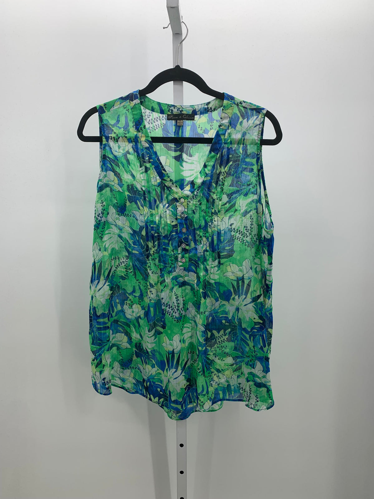 Rose & Olive Size 1X Womens Sleeveless Shirt