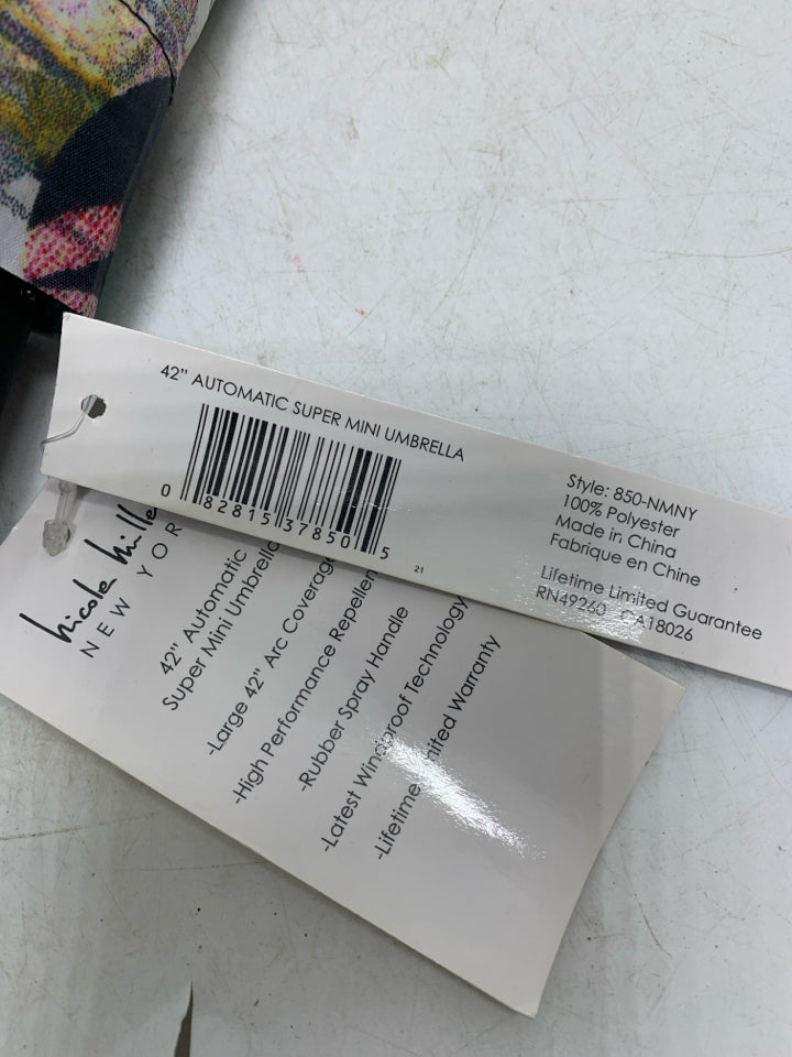 NWT AUTOMATIC SUPER MINI UMBRELLA.