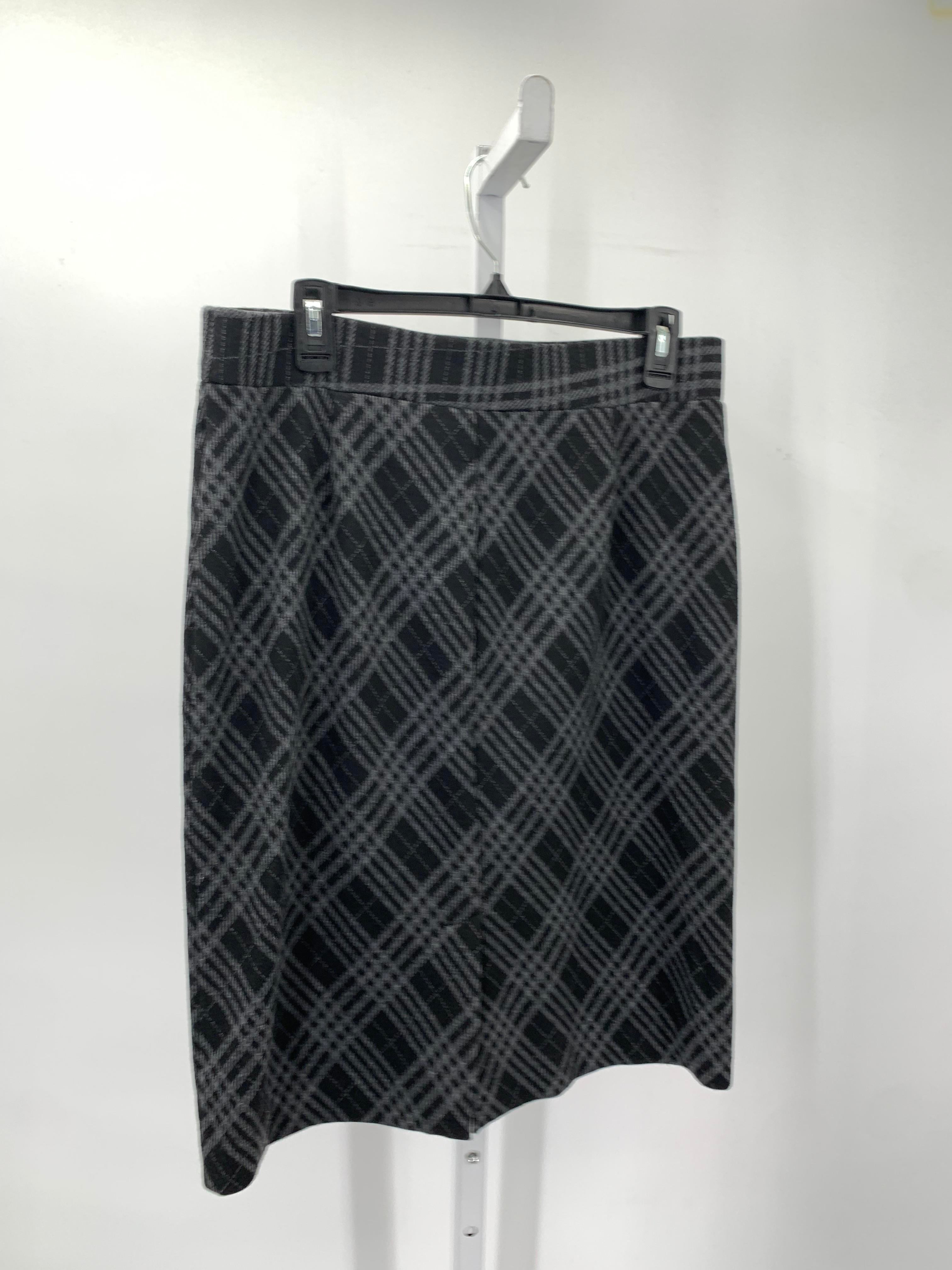 Counterparts Size Medium Misses Skirt