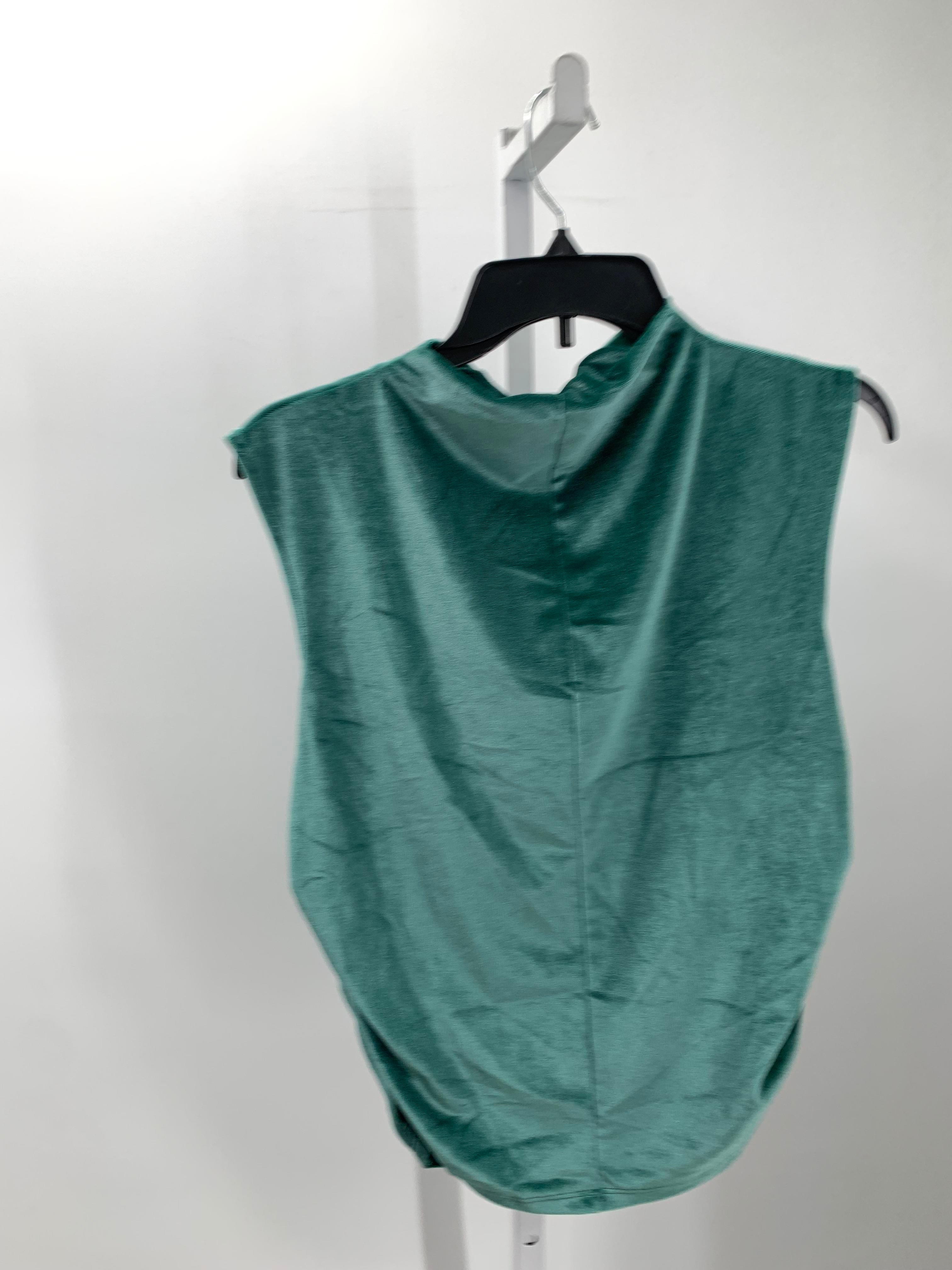 A New Day Size Large Misses Sleeveless Shirt