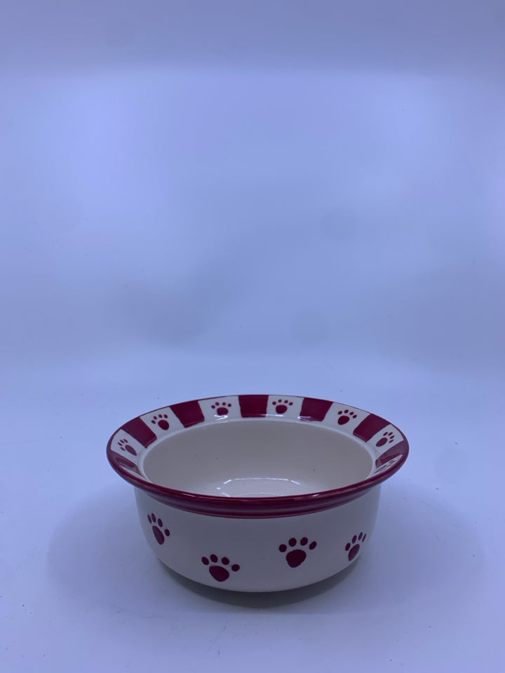 RED AND WHITE PAW PRINT PET BOWL.