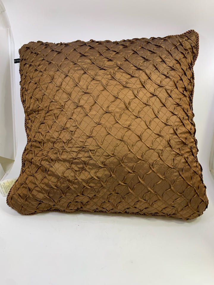 BROWN RUFFLED PILLOW W/ROPE EDGE RODEO HOME.
