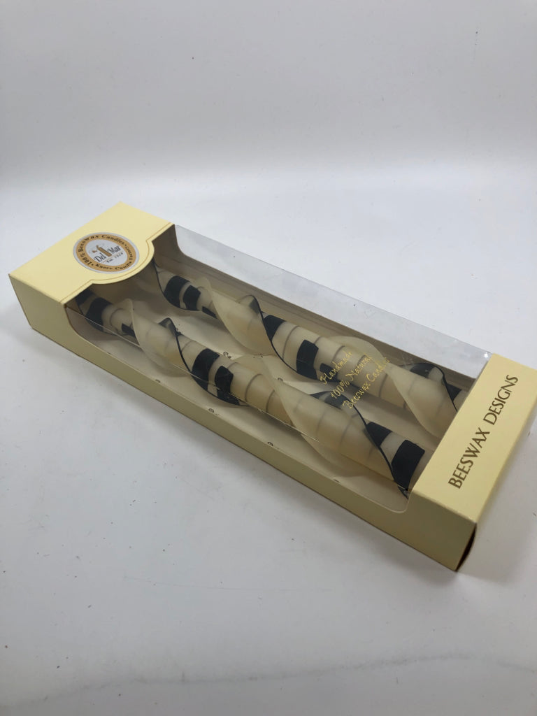 NIB VTG BEESWAX MUSIC NOTE DETAILED TAPERED CANDLES.