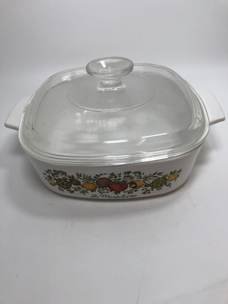 CASSEROLE DISH W/LID.