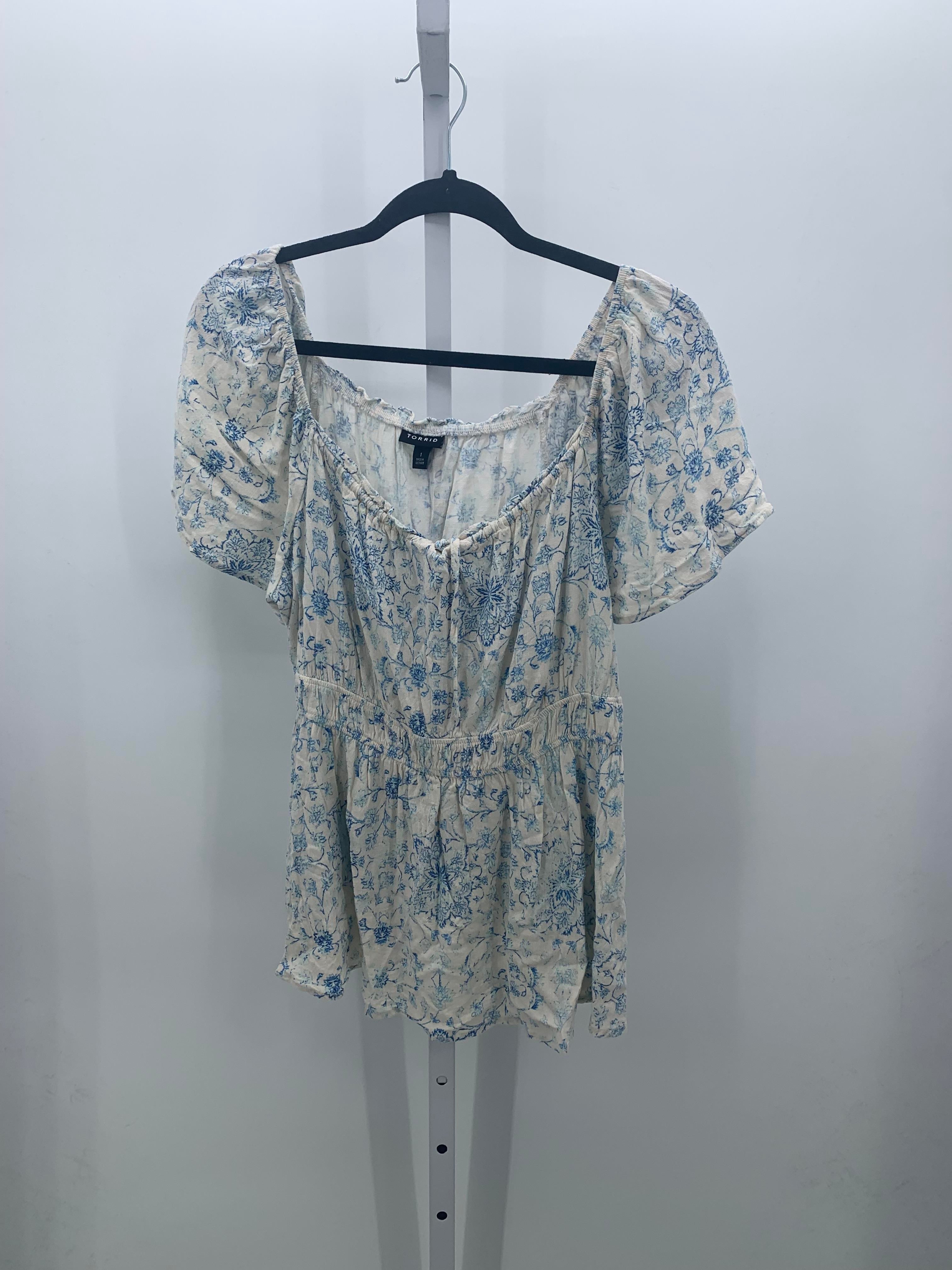 Torrid Size 1X Womens Short Sleeve Shirt