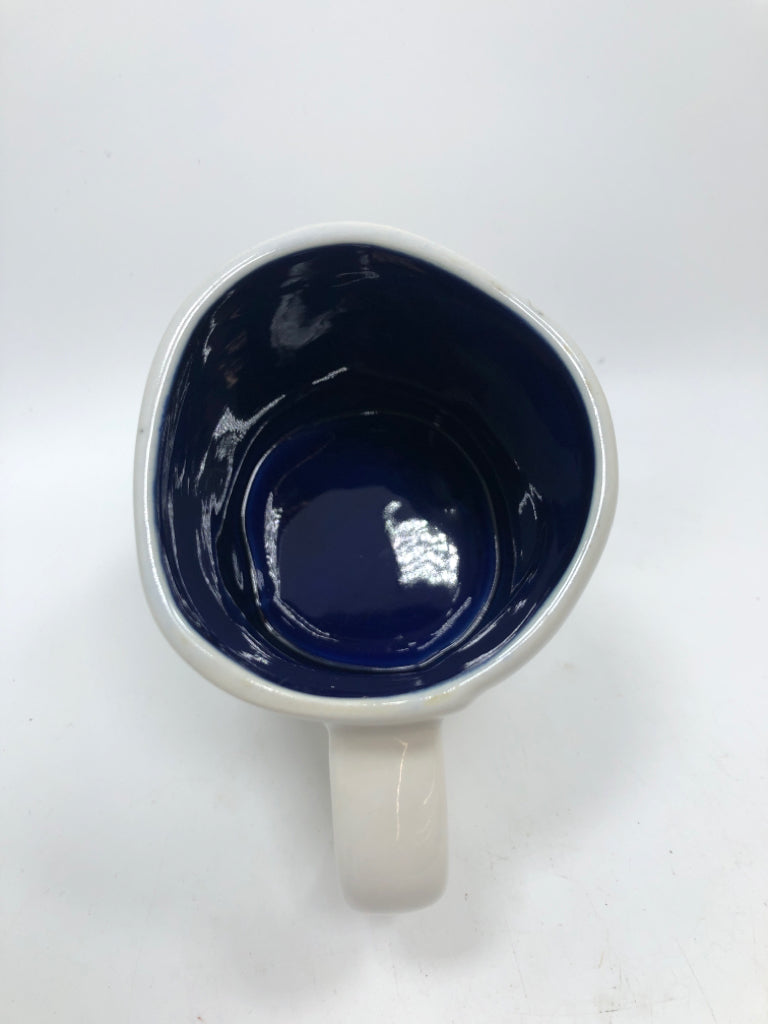 RAE DUNN HELLO MUG.