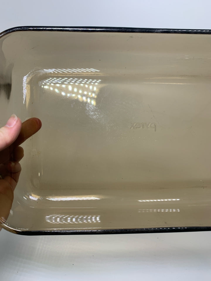 RECTANGLE GLASS CASSEROLE DISH.