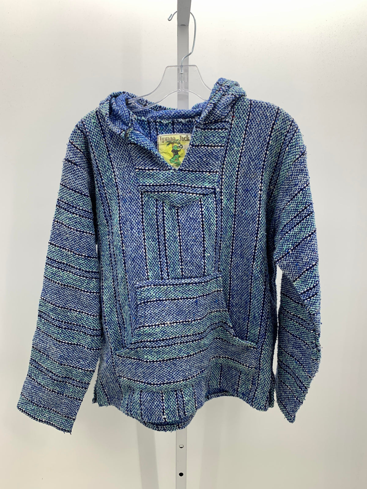 HOODED STRIPES PATTERN.
