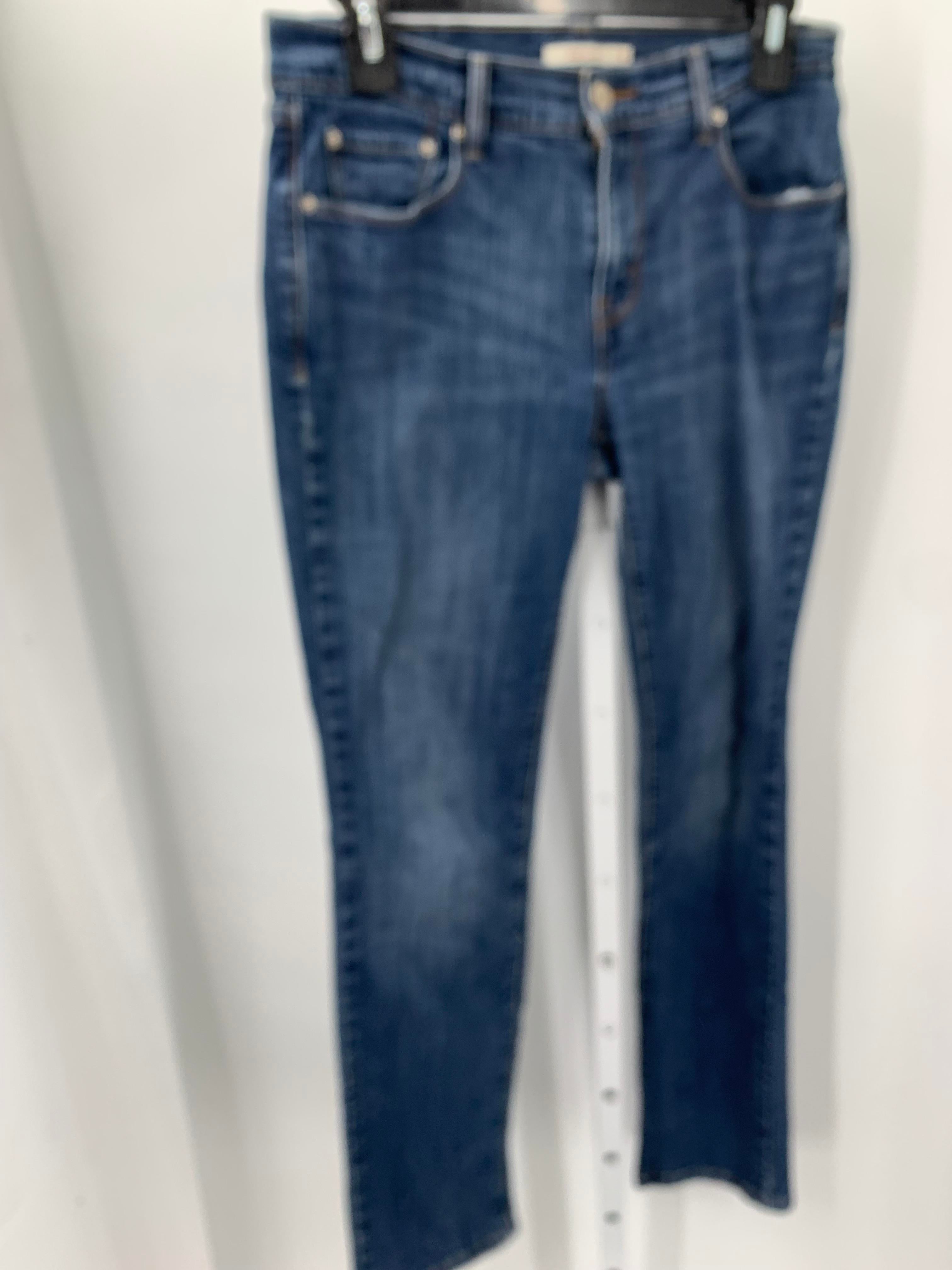 Levis Size 6 Misses Jeans