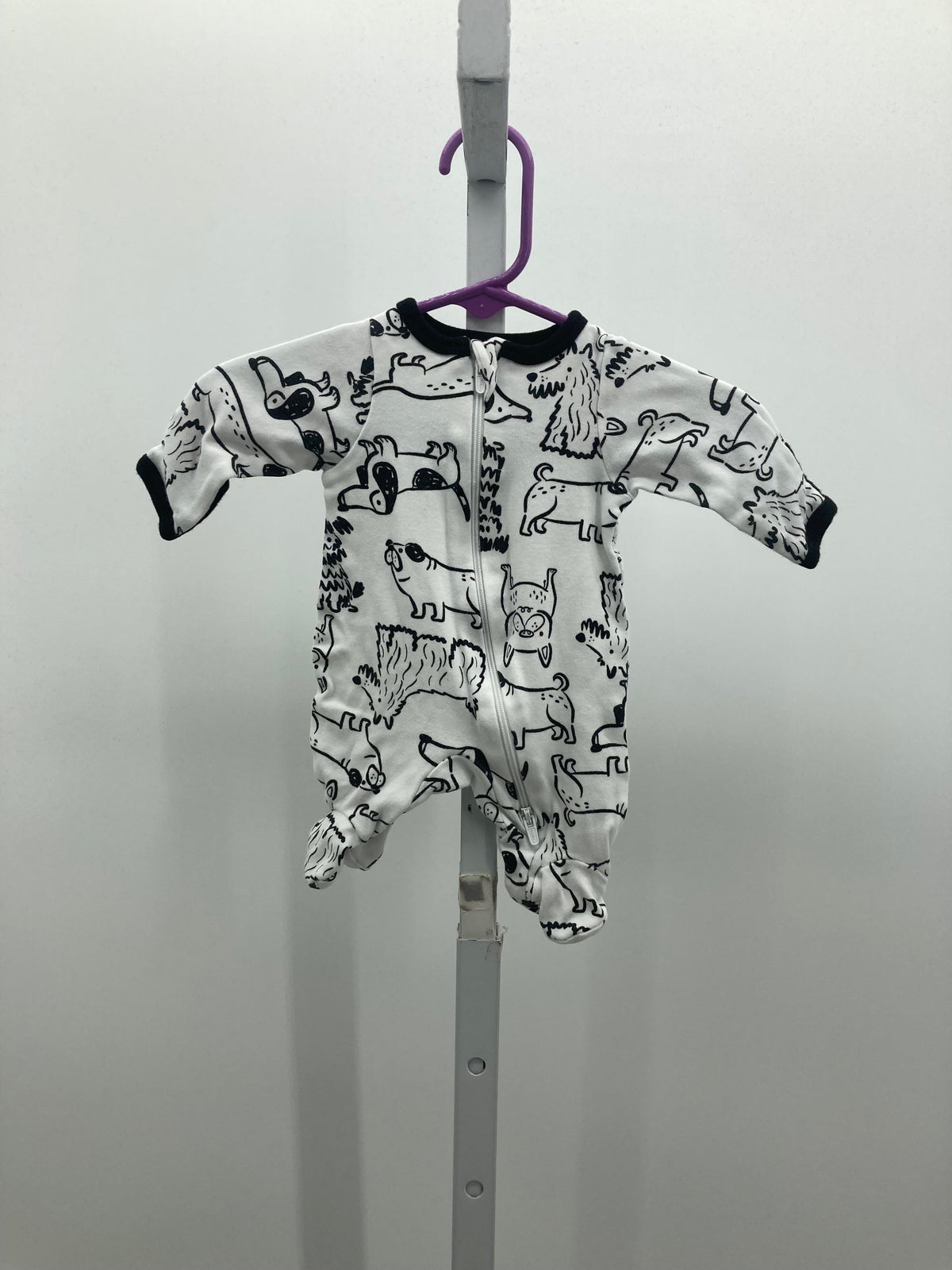 BLACK ANIMALS PRINT