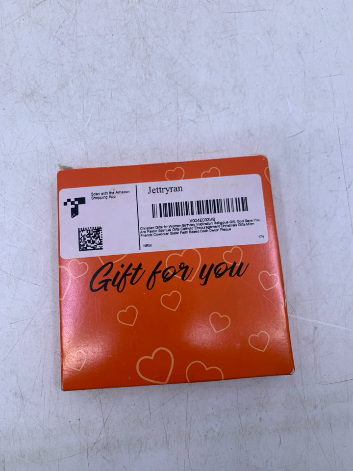 NIP BUTTERFLY RESIN RELIGIOUS SCRIPT.