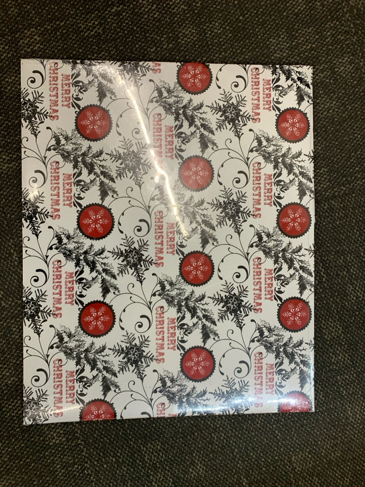 NIB CHRISTMAS GIFT BOX.