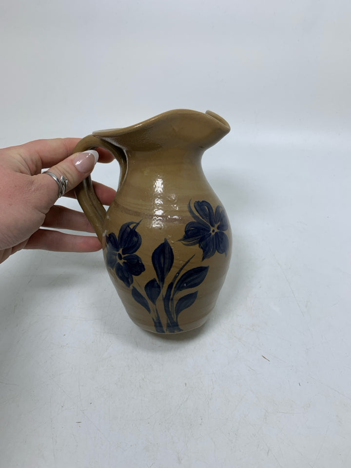 VTG POTTERY W/ PAINTED BLUE FLOWERS.