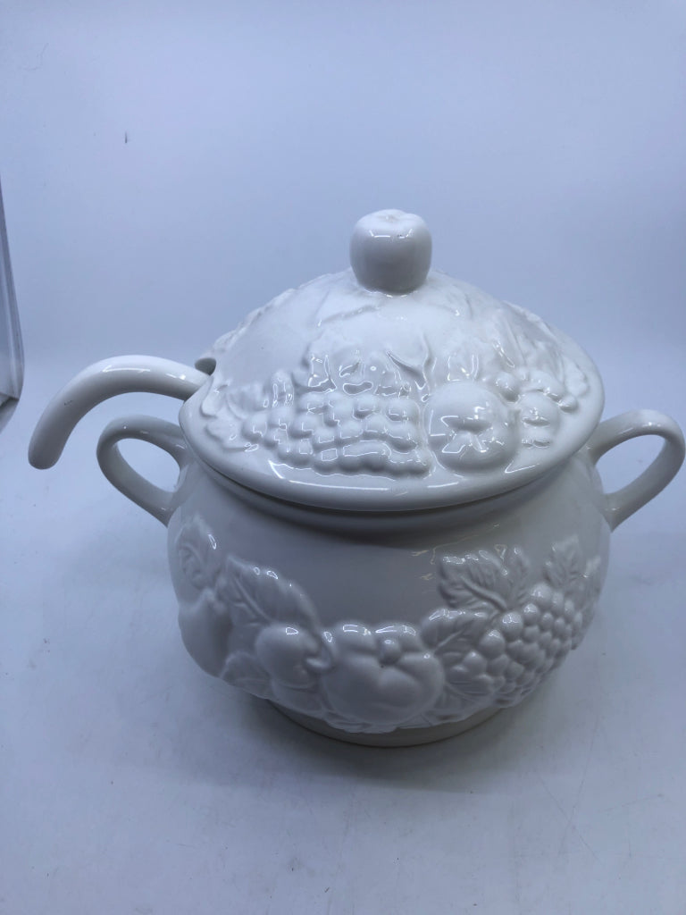 EMBOSSED FRUIT SOUP TUREEN + LADLE.