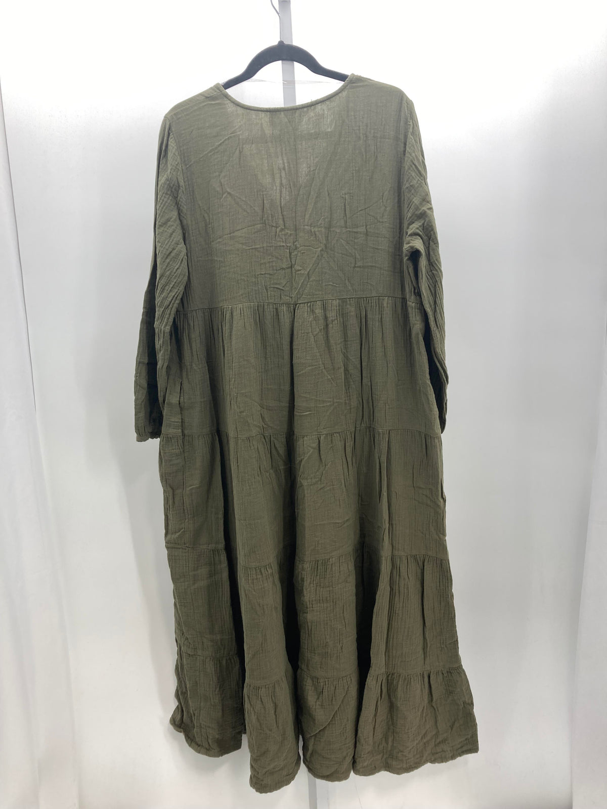 Universal Thread Size Large Misses Long Sleeve Dress