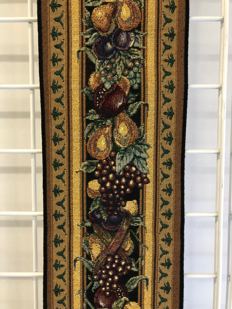 VTG OLD WORLD ITALY FRUITS TAPESTRY WALL HANGING.