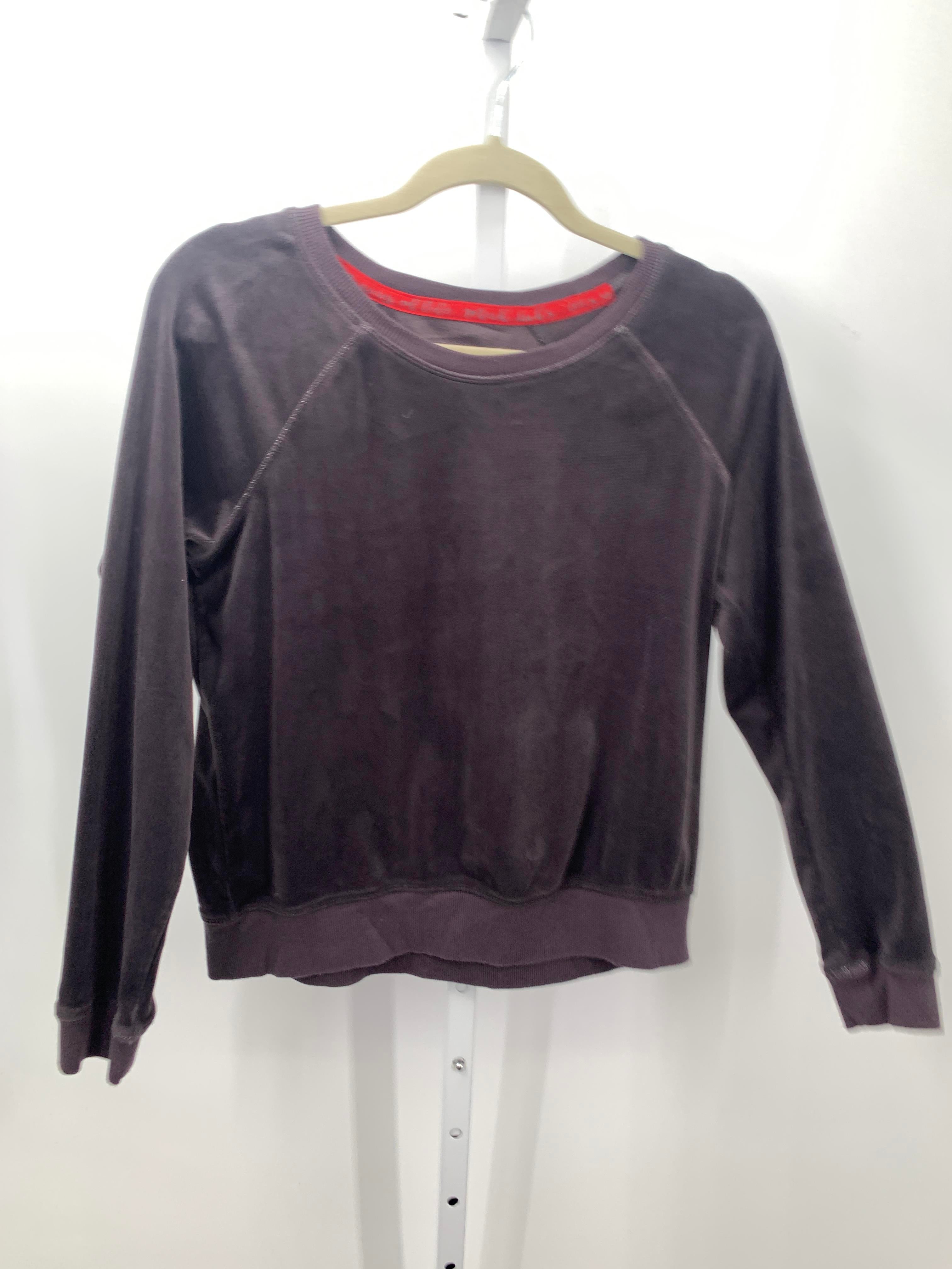 Mukluks Size Small Misses Long Sleeve Shirt
