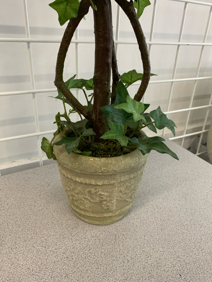 FAUX IVORY TOPIARY IN PLANTER.