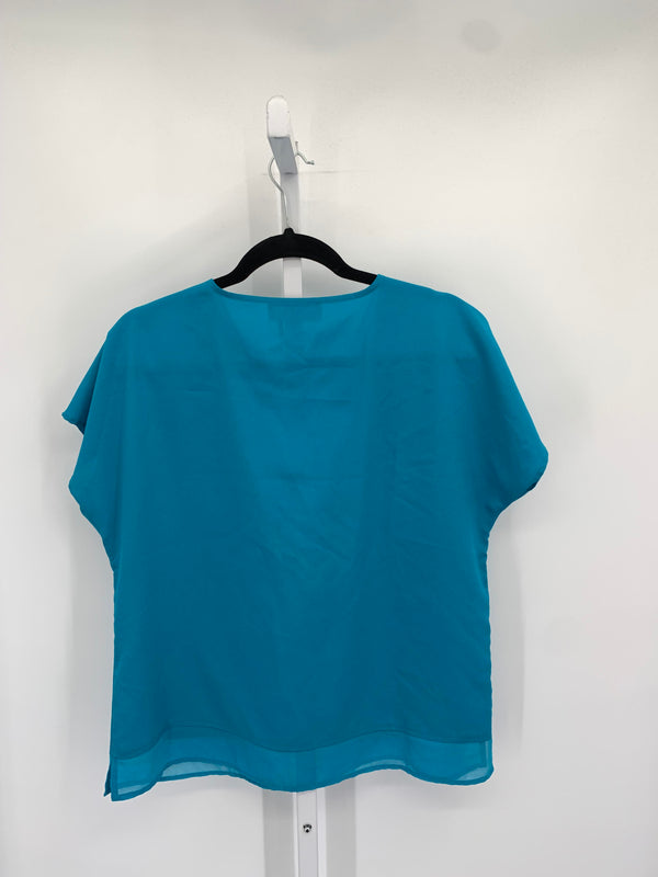 DKNY Size Small Misses Short Sleeve Shirt