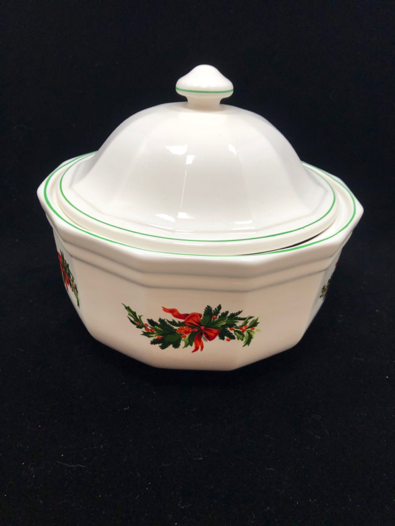 HOLLY & BOWS COVERED DISH- PFALTZGRAFF.