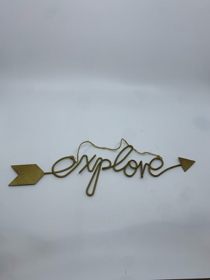 GOLD METAL EXPLORE ARROW.