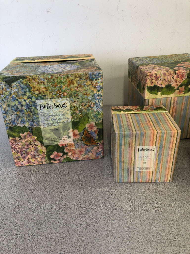 5 FLORAL NESTING BOXES.