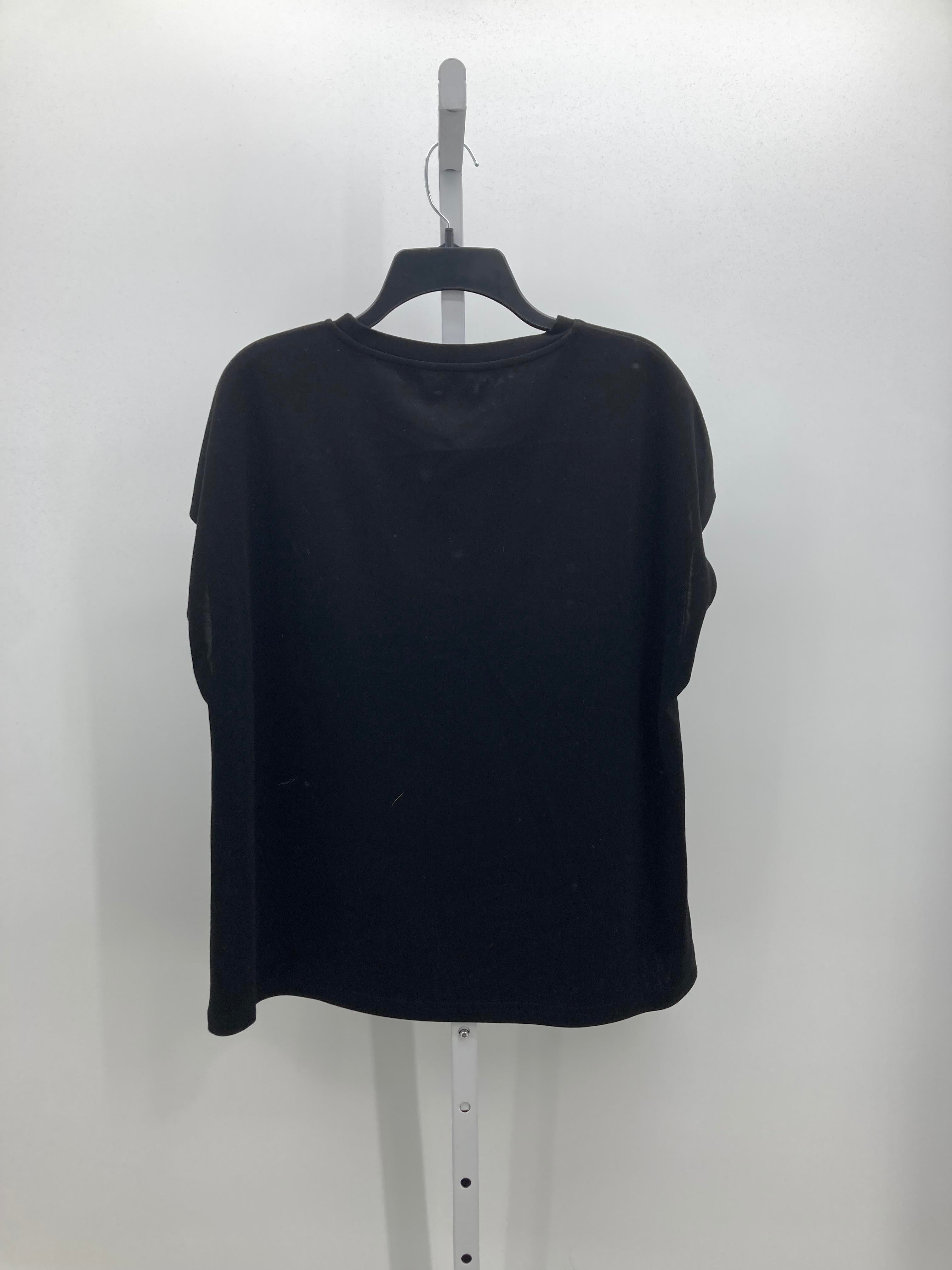 Size Extra Large Juniors Short Sleeve Shirt
