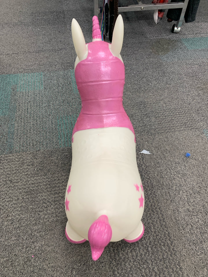 WHITE/PINK BOUNCY UNICORN