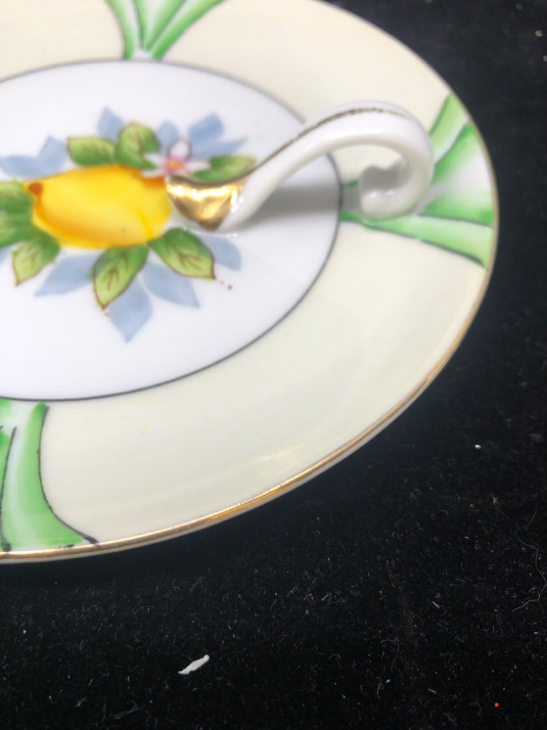 VTG LEMON PATTERN PLATE W HANDLE.